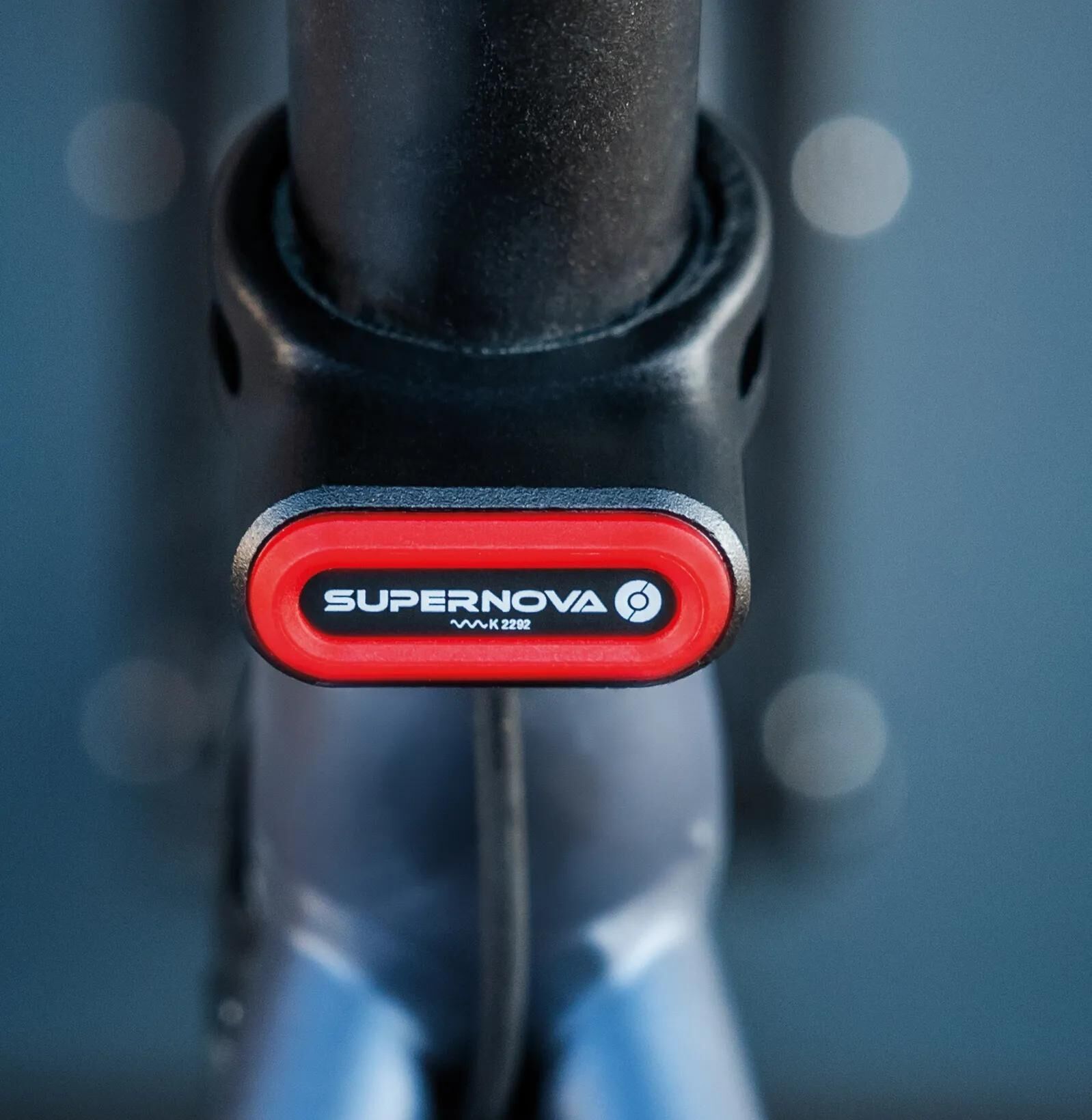 Supernova rücklicht tl3 mini rear light supern. tl3 mini 12v 27,2mm