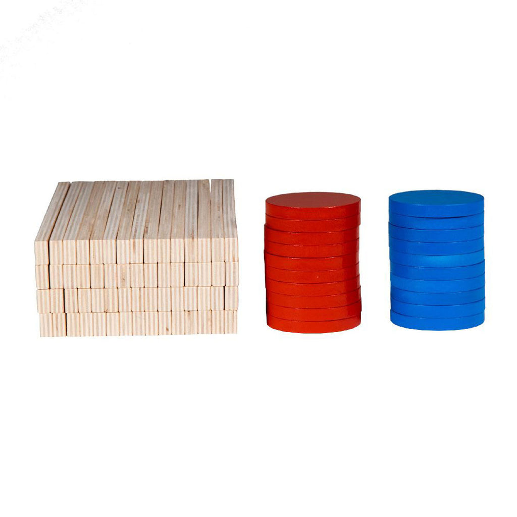 Spielkiste aus Holz für draußen