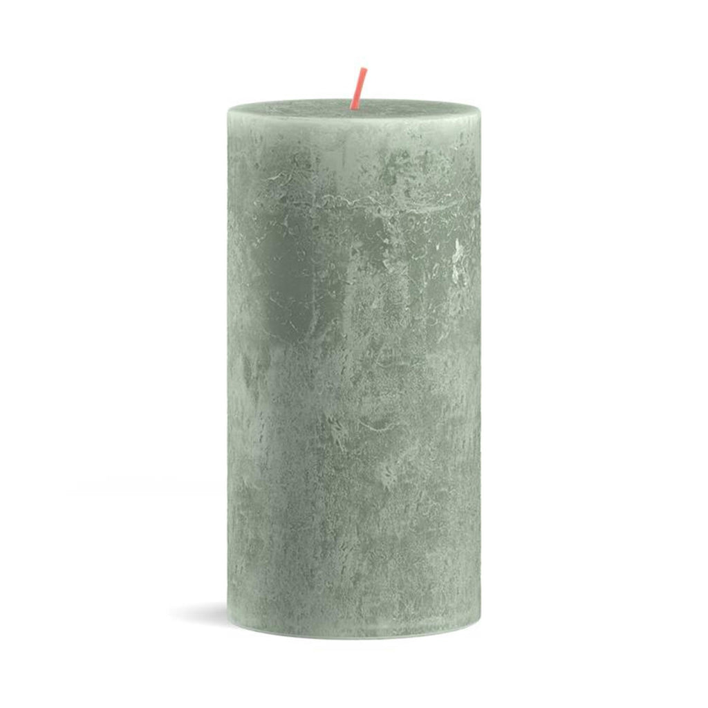 Bolsius shine collection rustiek stompkaars 130 68 jade green-jadegroen