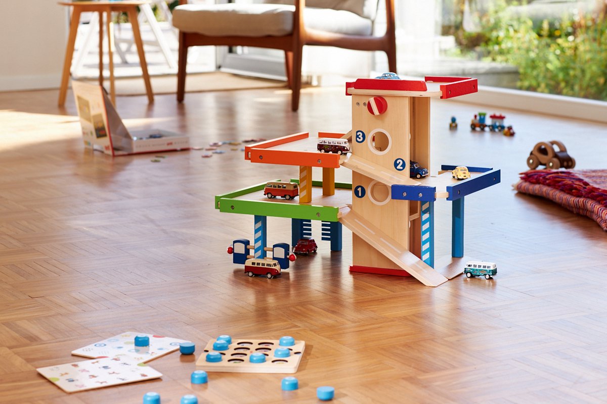 Goki Parkgarage aus Holz, 6-teilig.
