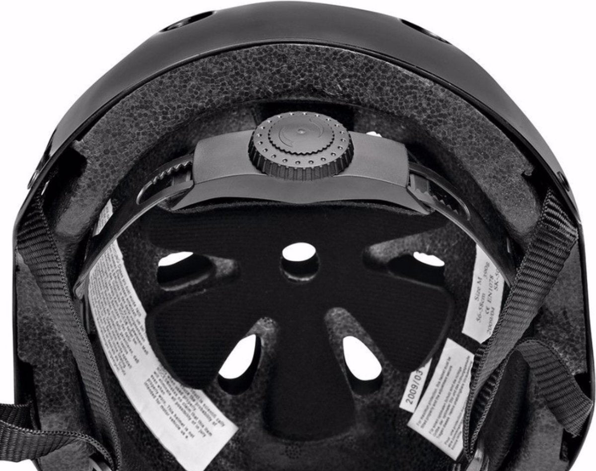 Roces - ce aggressive skatehelm - sterke ventilatie impactbescherming - zwart - maat 48-52cm (s)