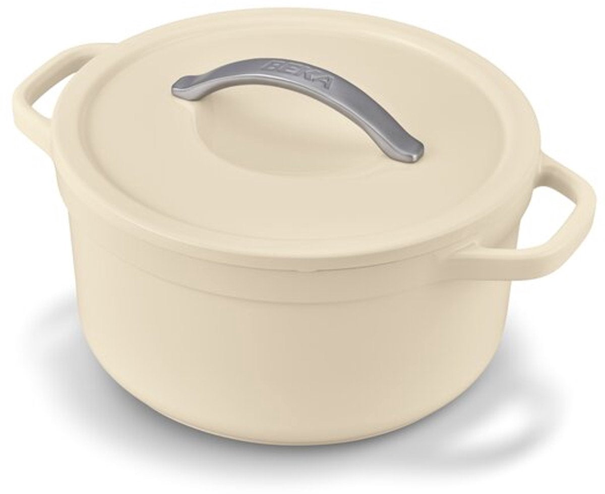 Beka plume braadpan - ø 24 cm - stoofpot - gerecycleerd gietaluminium - extra lichtgewicht - pfas-vrij - 4,5 l - crème