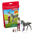 Schleich horse club mevrouw kramer met veulen 42752