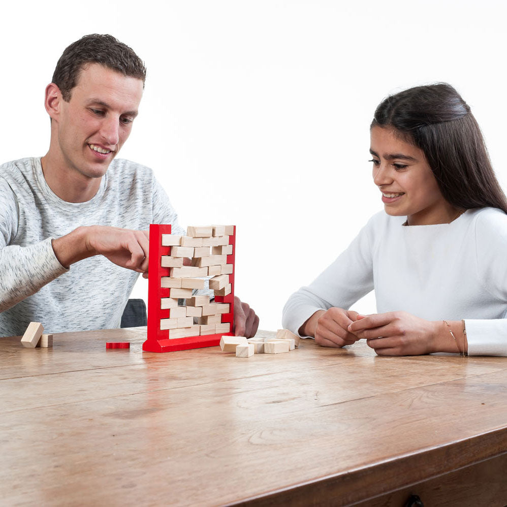 Longfield houten evenwichtsspel vallende muur