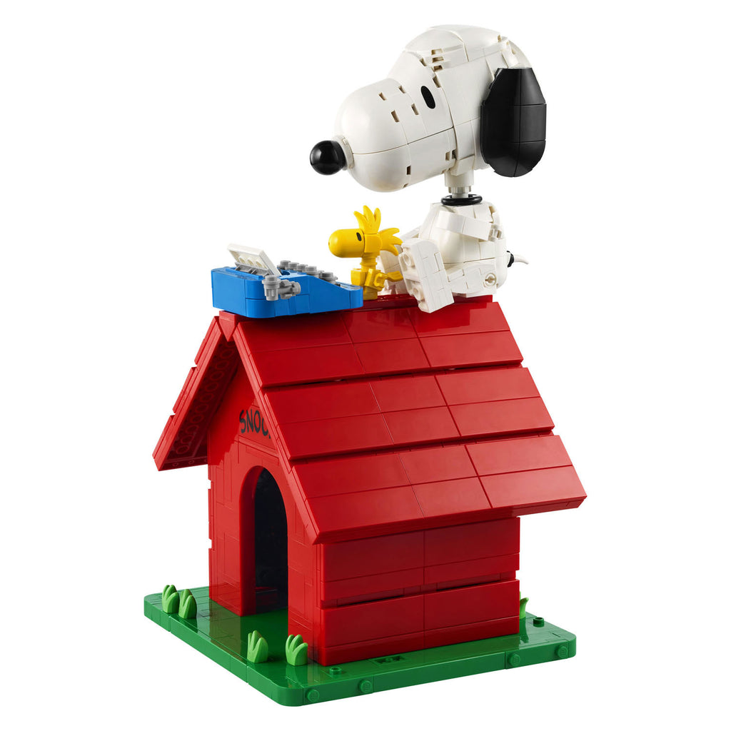 Lego ideas peanuts: snoopy's hondenhok