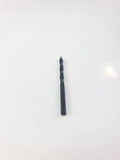 Bohren Sie jeweils 4,5 mm.