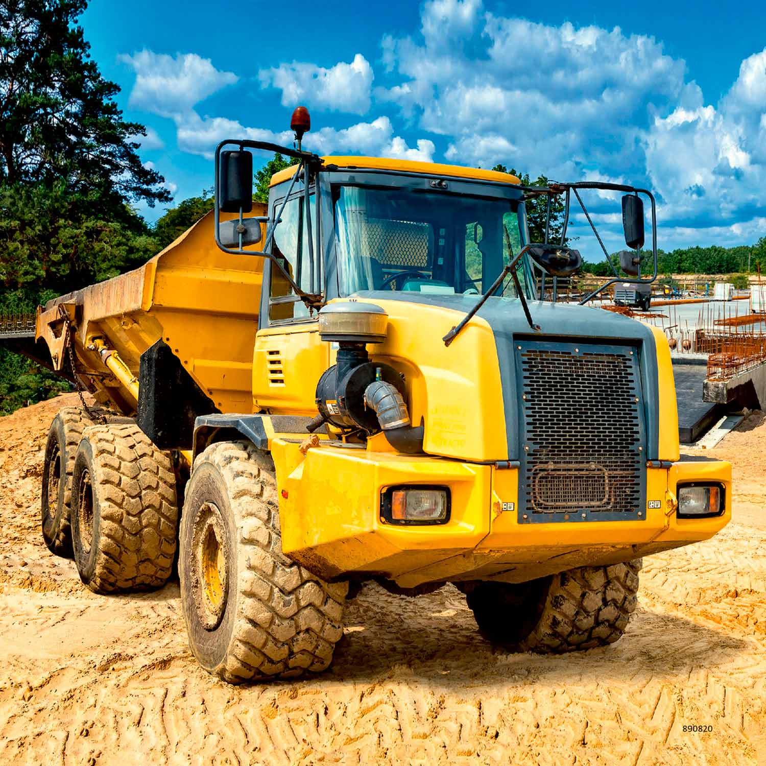 Ravensburger Puzzle „Baumaschinen bei der Arbeit“, 3 x 49 Teile.