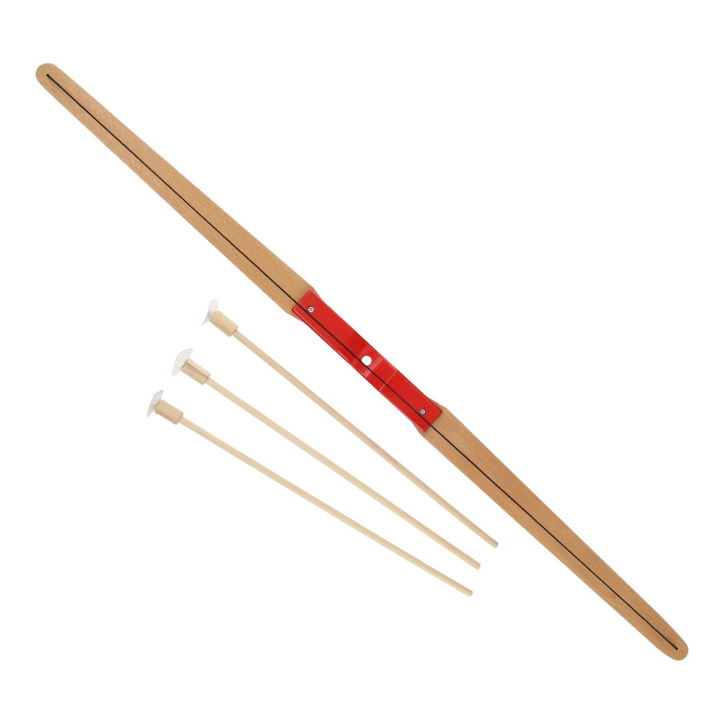 Set aus Holzbogen und Pfeilen von Playwood, 4-teilig.