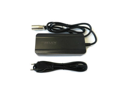 Van beijck acculader xlr 4-pins neutrik - o.a. quick - 36 volt 2 ah