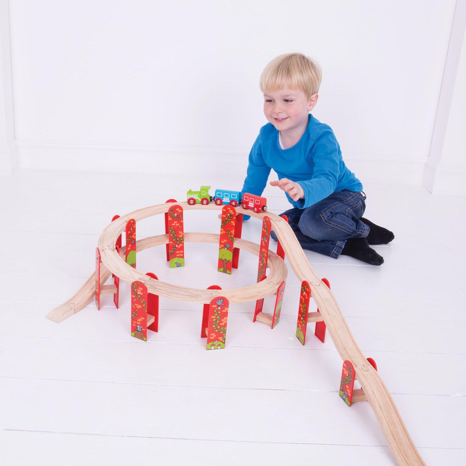 Bigjigs Holzschienen-Viadukt-Erweiterungsset, 27-teilig.