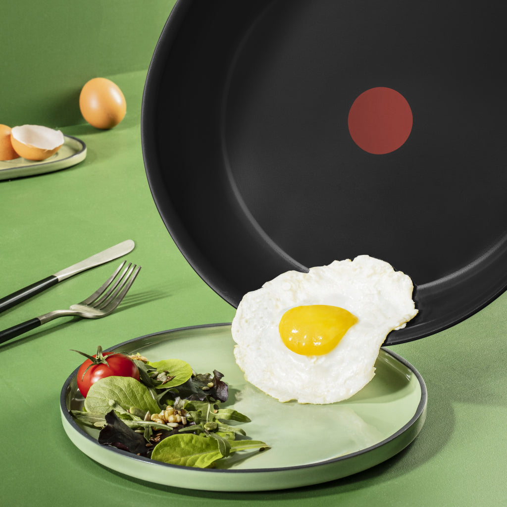 Tefal Kochgeschirr Tefal Renew Schwarze Bratpfanne 24 cm Schwarz