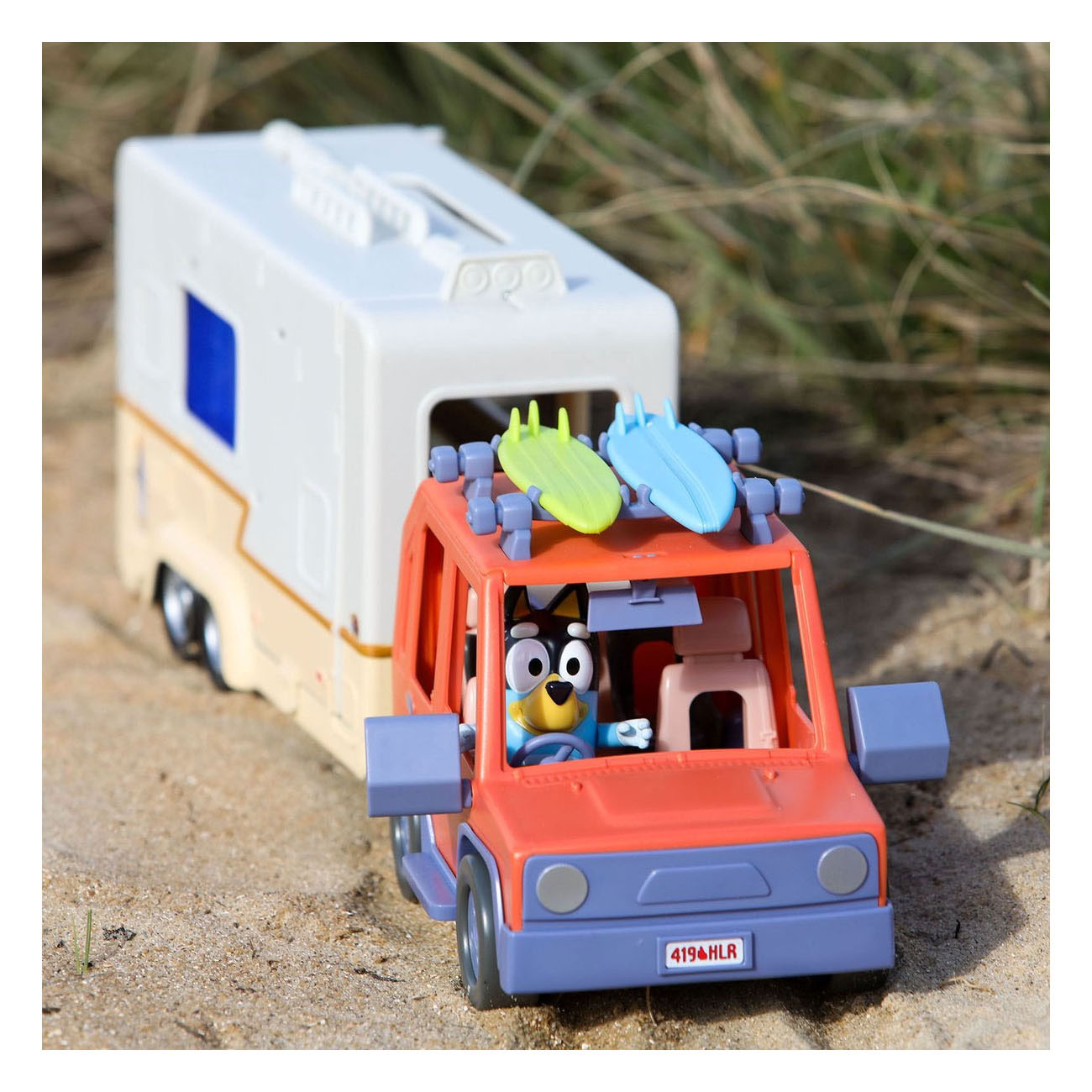 Moose Toys Bluey 4WD Auto und Campingabenteuer Deluxe Spielset