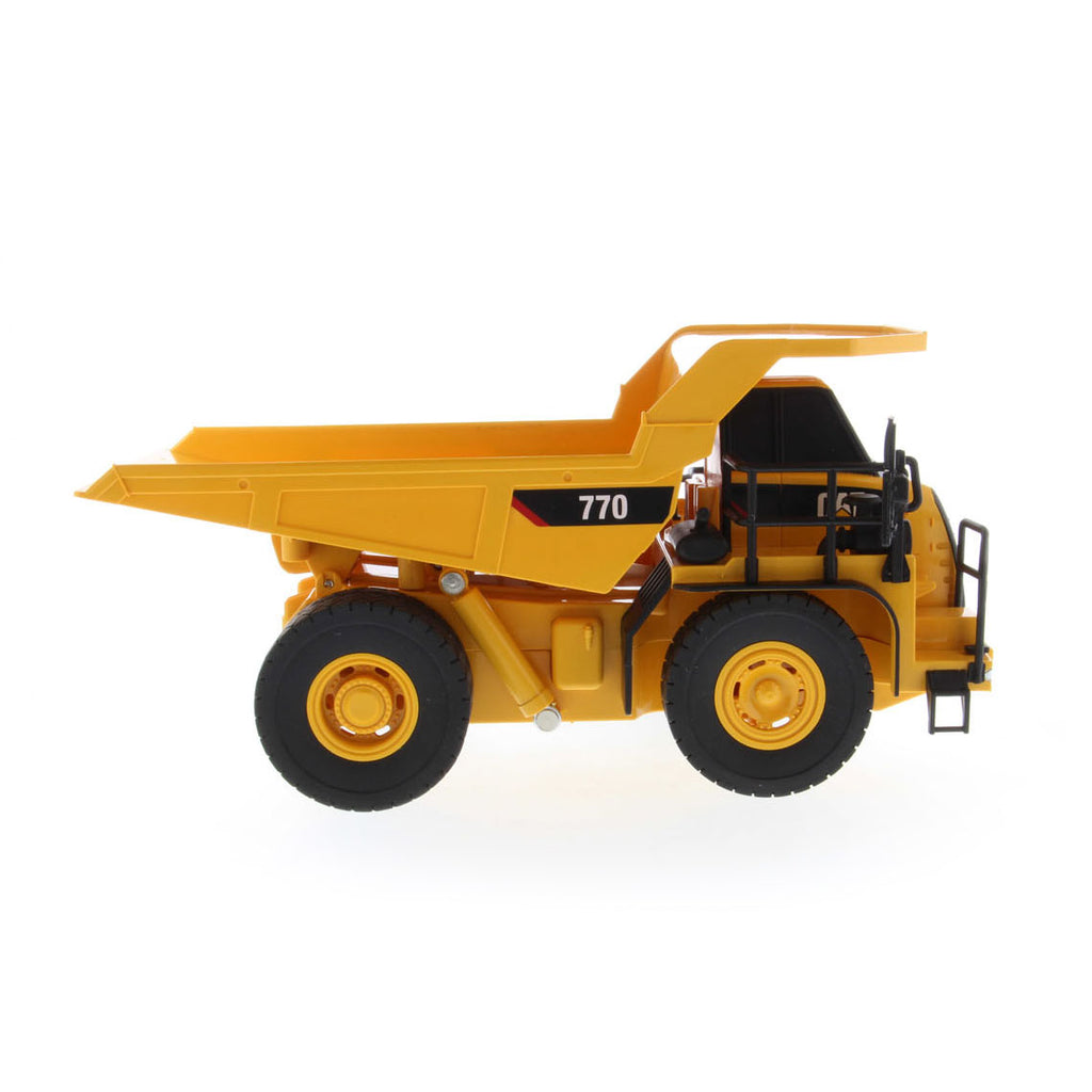 Carrera RC Cat Truck