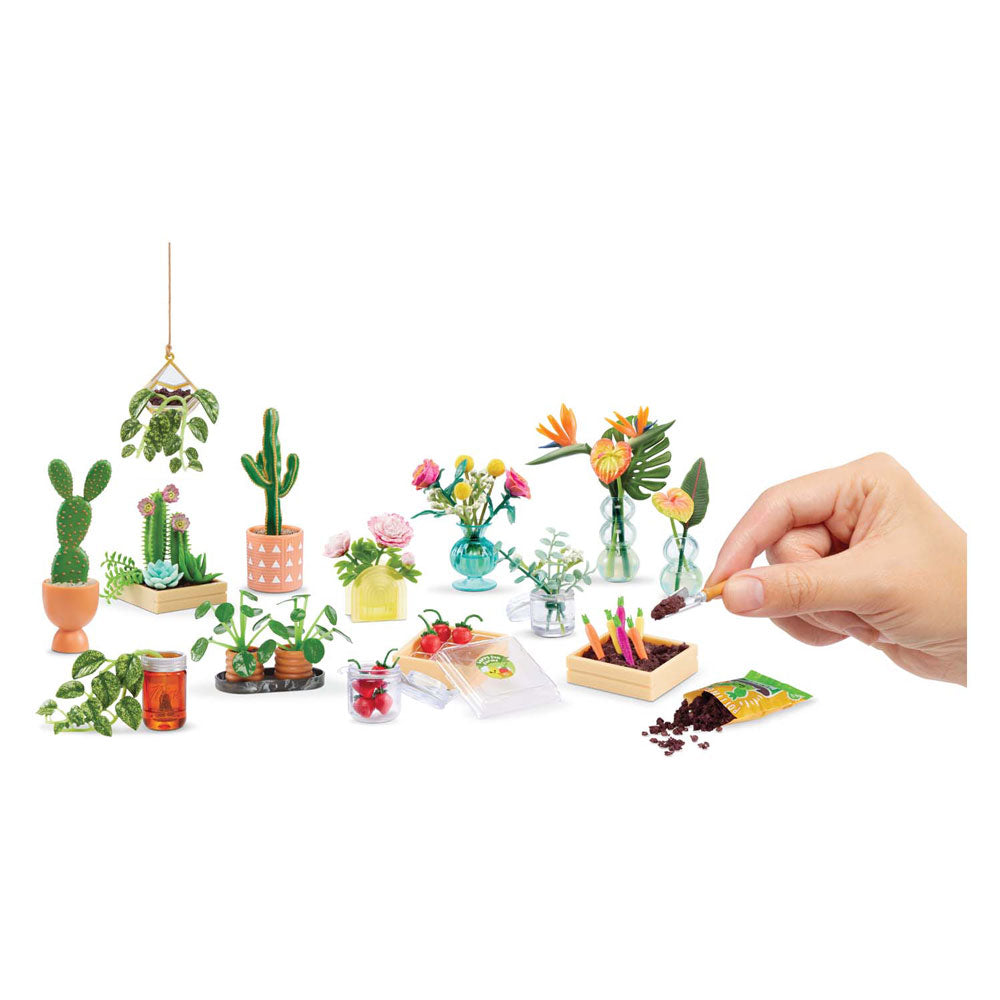 MGA Entertainment präsentiert: Mga's Miniverse – Mini-Pflanztöpfe mit botanischen Motiven