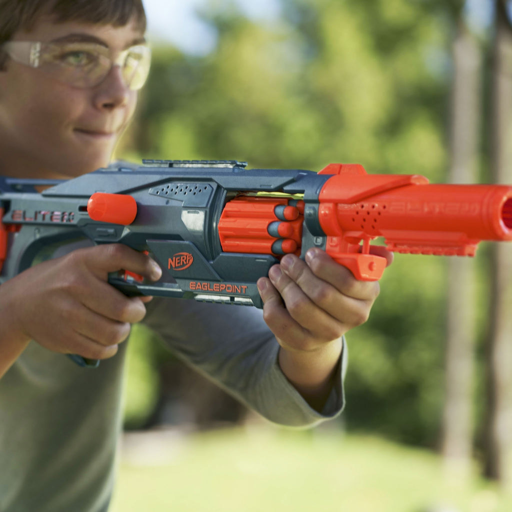 Nerf elite 2.0 eaglepoint rd8 blaster + 16 darts