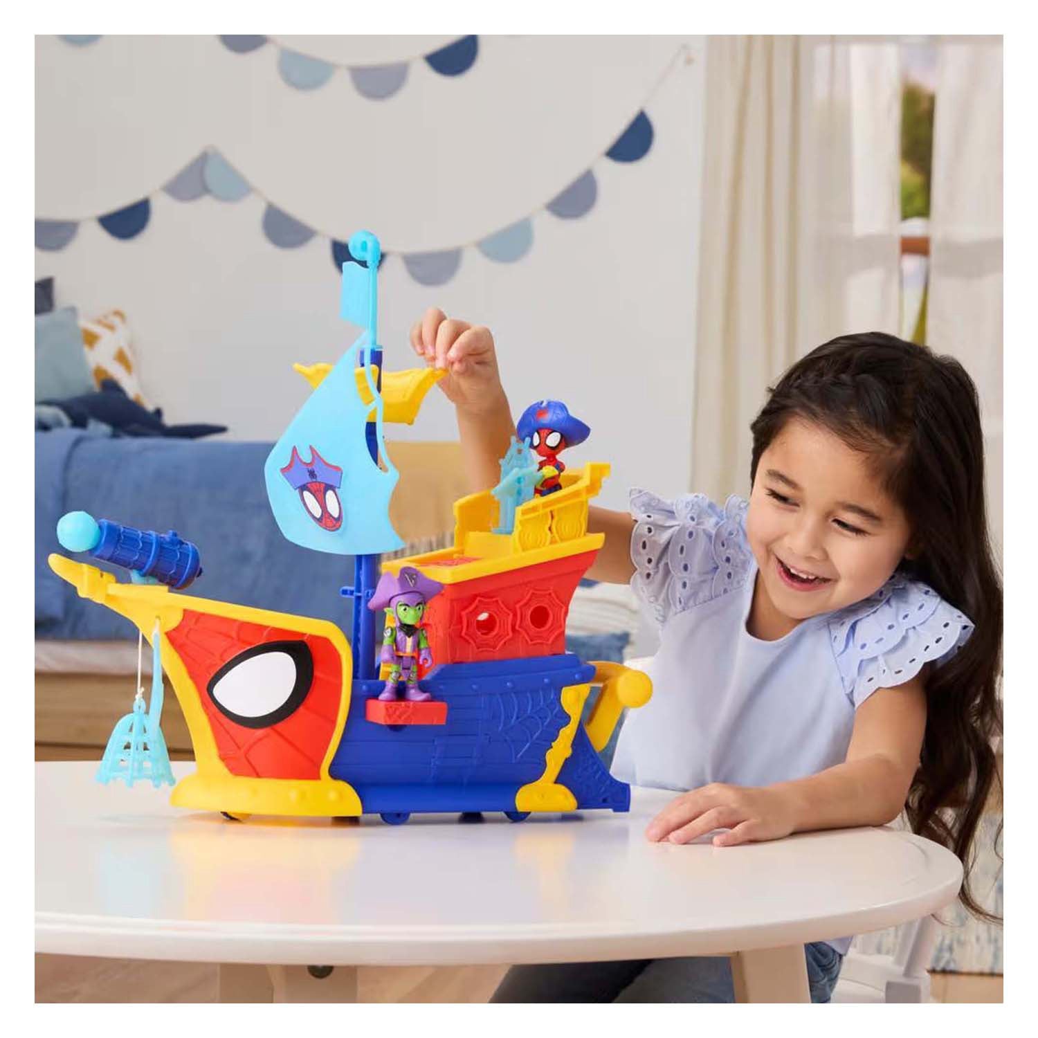 Spidey water-webs ahoy pirantenschip met bubbels - incl. bellenblaas