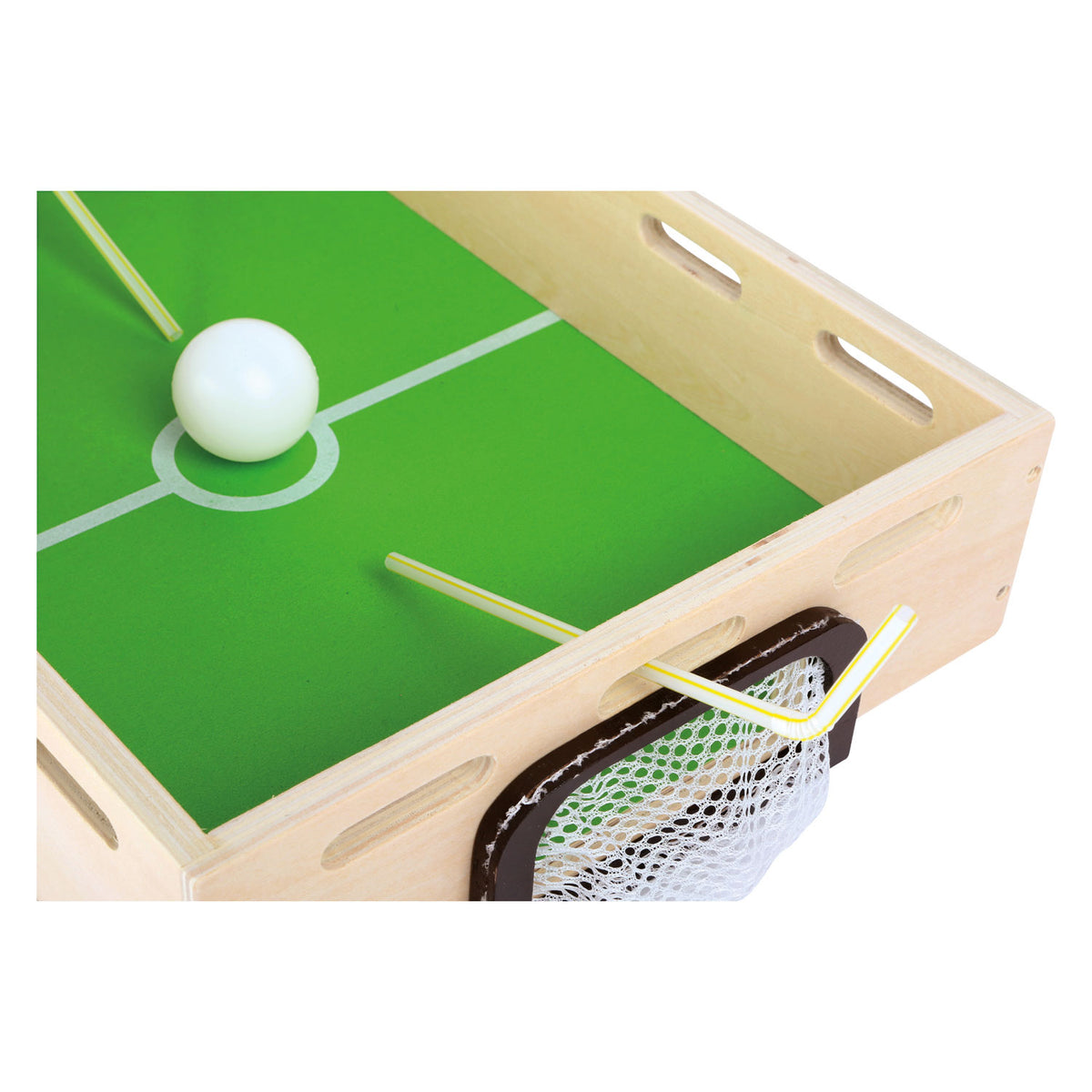 Small Foot – ein hölzernes Windfußballspiel