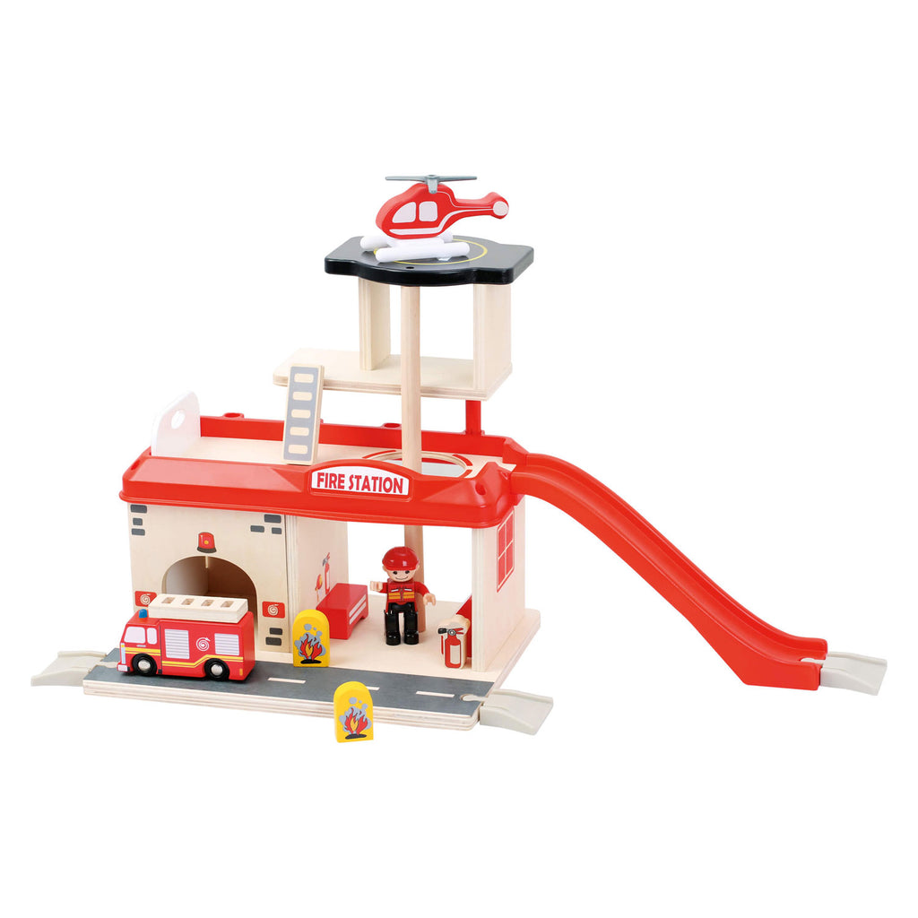 Small Foot - hölzerne Feuerwache mit Zubehör, 15-teilig.