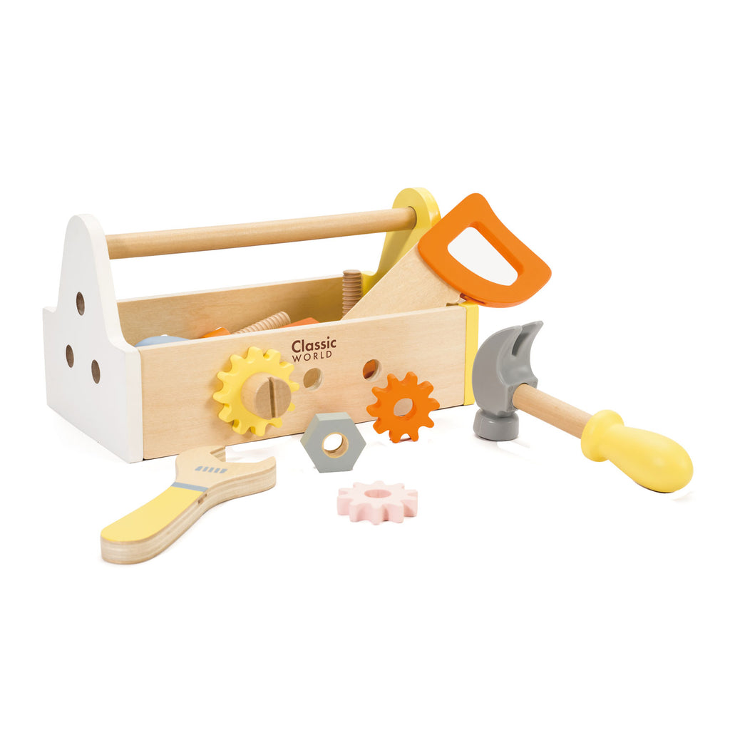 Klassischer Schreinerwerkzeugkasten aus Holz, 18-teilig.