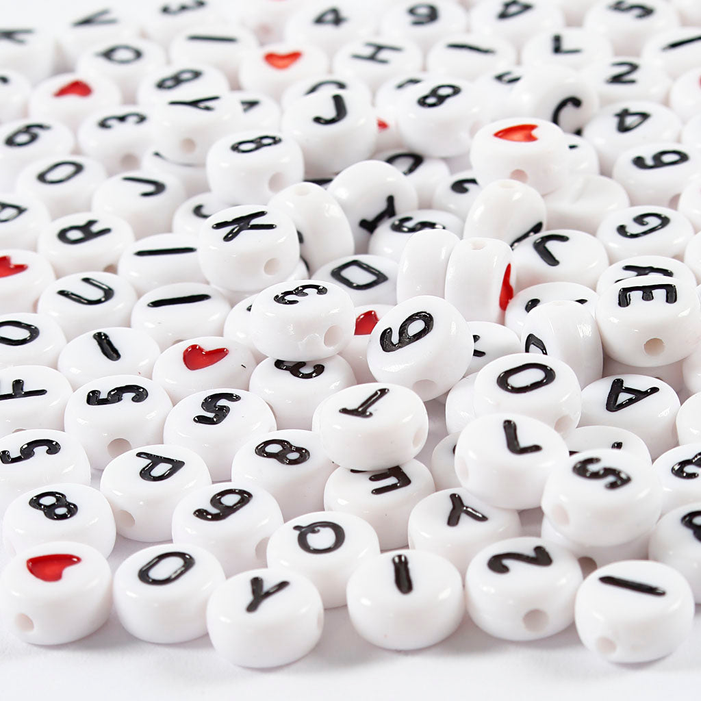 Creativ Company Buchstabenperlen weiß 7 mm, 200 Stück.