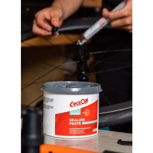 Dichtungspaste Cyclon 500 ml