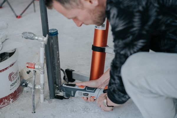 Wechselstrombatterie-Multitool (Maxxpack 18V).