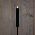 Anna's collection solar swirl fakkel zwart 3d lont op steker 97cm (21x4cm fakkel en 76cm steker)