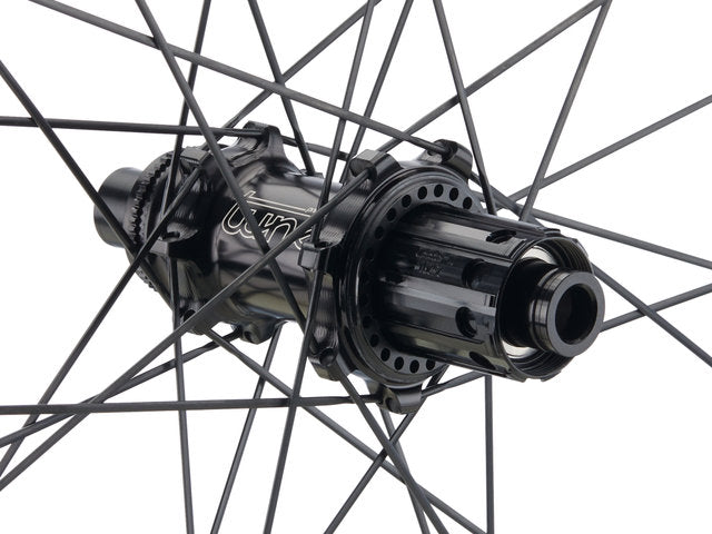 Tune schwarzbrenner 20 skyline center lock disc carbon 28 wheel
