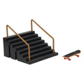 Vinger skateboard met stunttrap