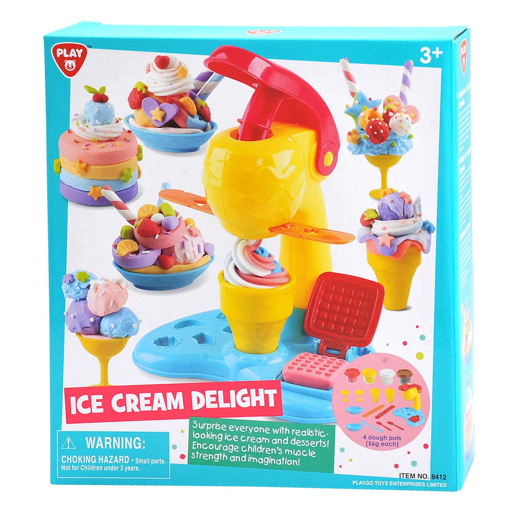 Spiele ein Stück Eiscreme mit einem Tonset