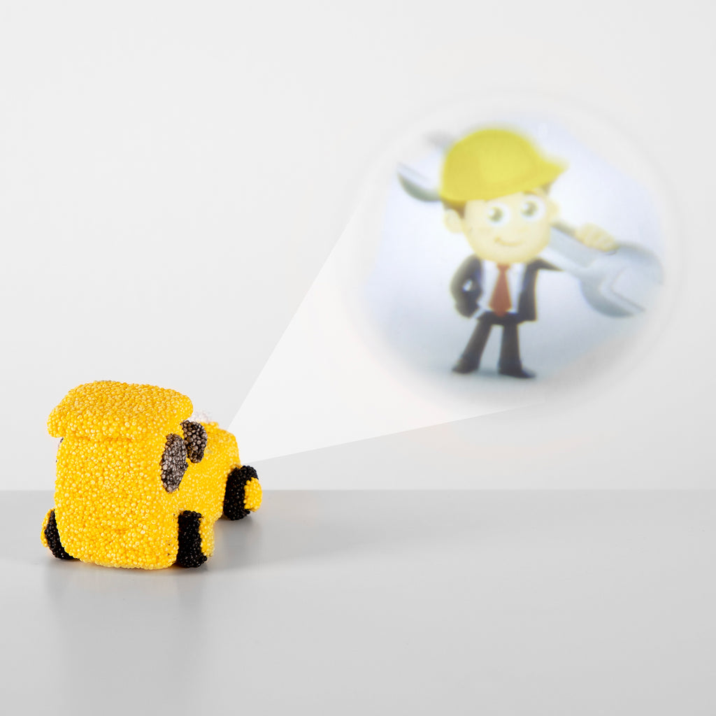 Paulinda macht Ihren eigenen Projektor