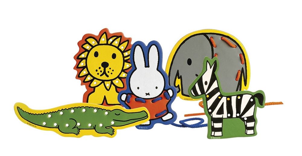 Miffy fädelt Karten