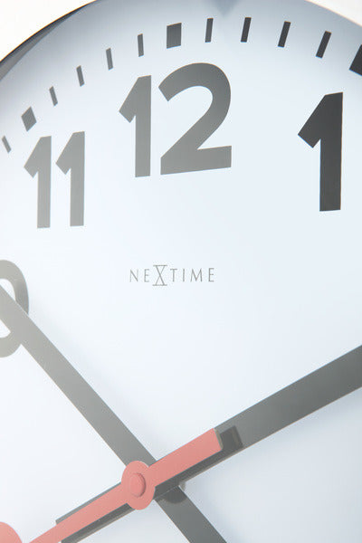 Nextime ne-3999ar wandklok dia. 35 cm, geborsteld aluminium, #039;station #039;