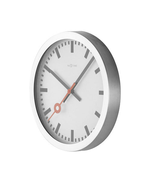 NeXtime NE-3998ST Wanduhr, Durchmesser 19 cm, gebürstetes Aluminium, Modell „Station“
