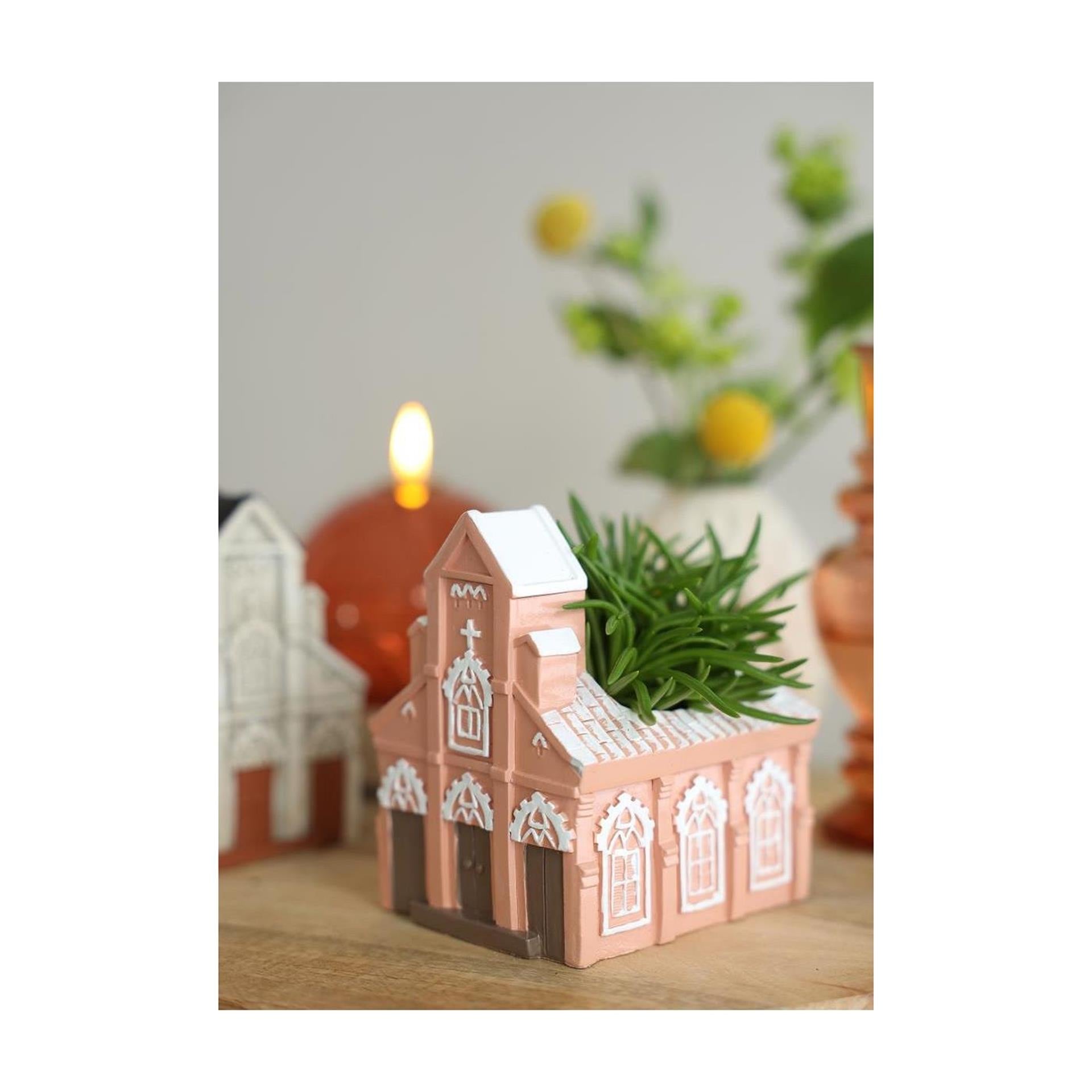 Ideas 4 seasons kerk bloempot 10,3x8,7xh.11,4cm roze