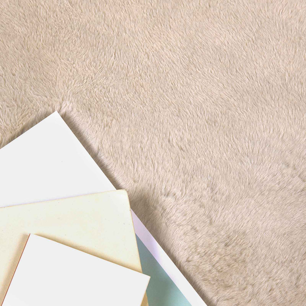 Vidaxl nep konijnenbont tapijt olite taupe 160 x 160 cm polyester