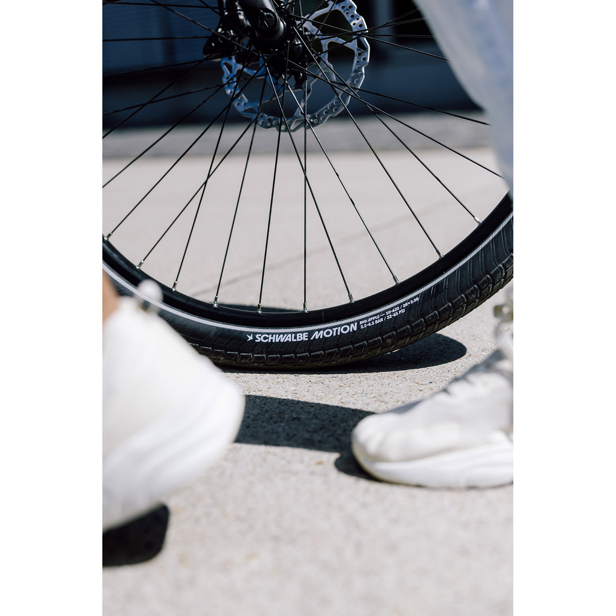 Schwalbe benelux b.v. schwalbe bub. 55-622 28x2.15 motion big apple raceguard hs 632 b b-sk+rt ec - 11159665