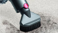 Dyson-Pinsel für herznäckigen Schmutz