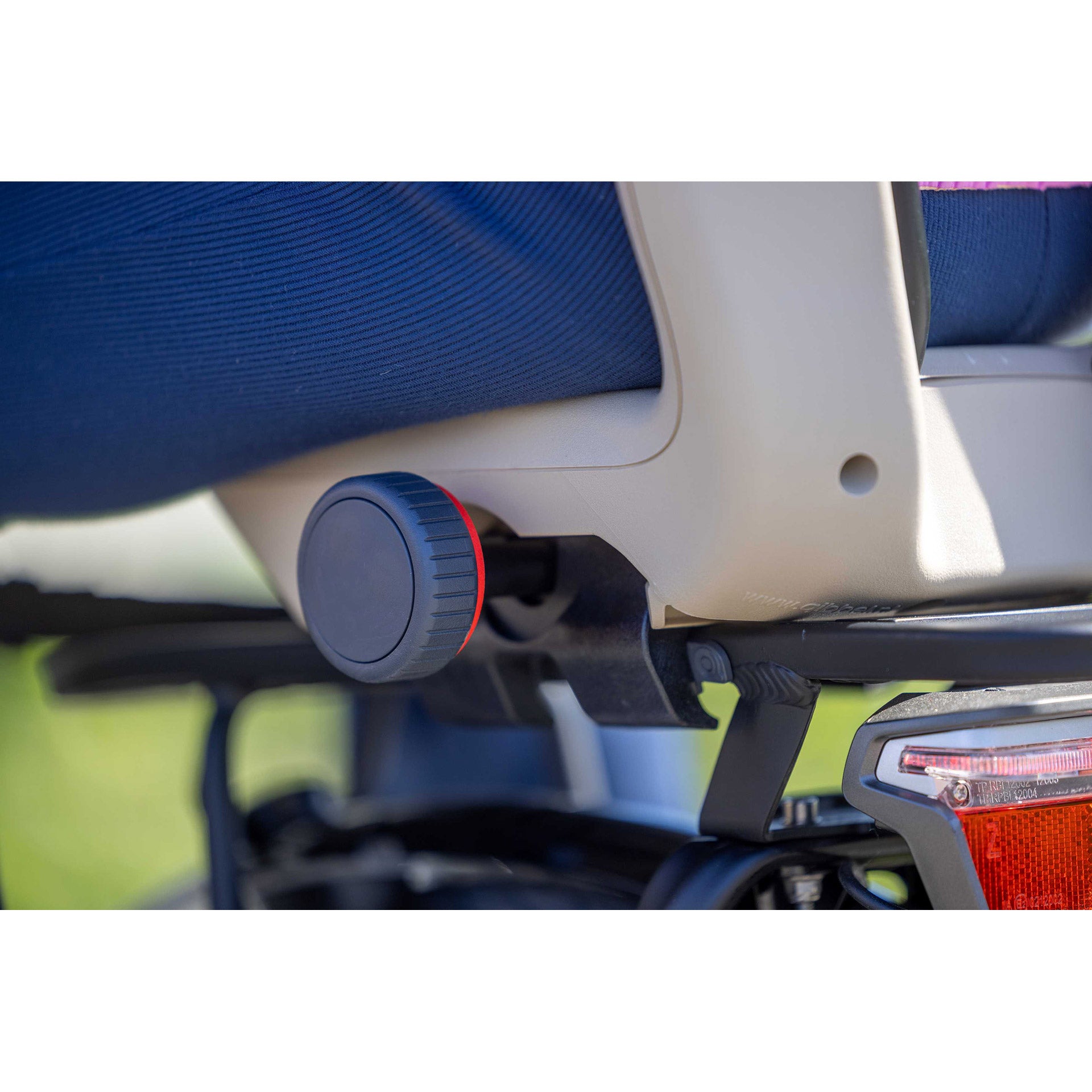 Qibbel achterzitje junior legergroen q290 q343