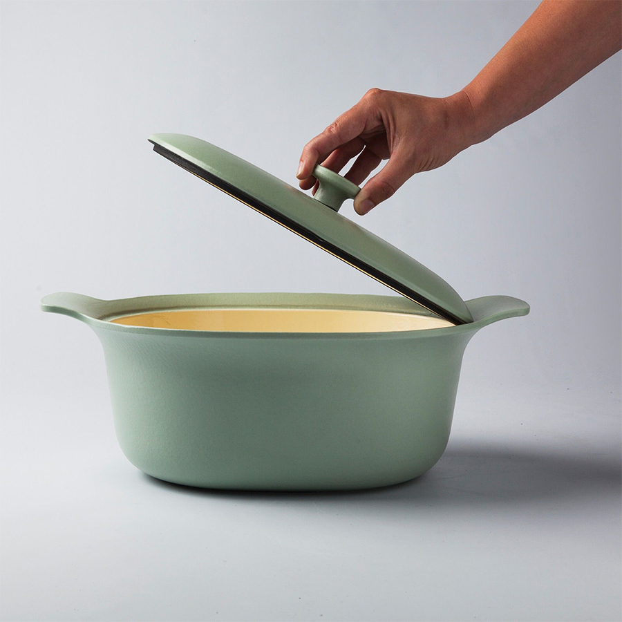 Berghoff ron kookpot ovaal met deksel gietijzer groen 28x22cm