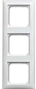 Busch jaeger wit 3 voudig afdekraam - 4694130