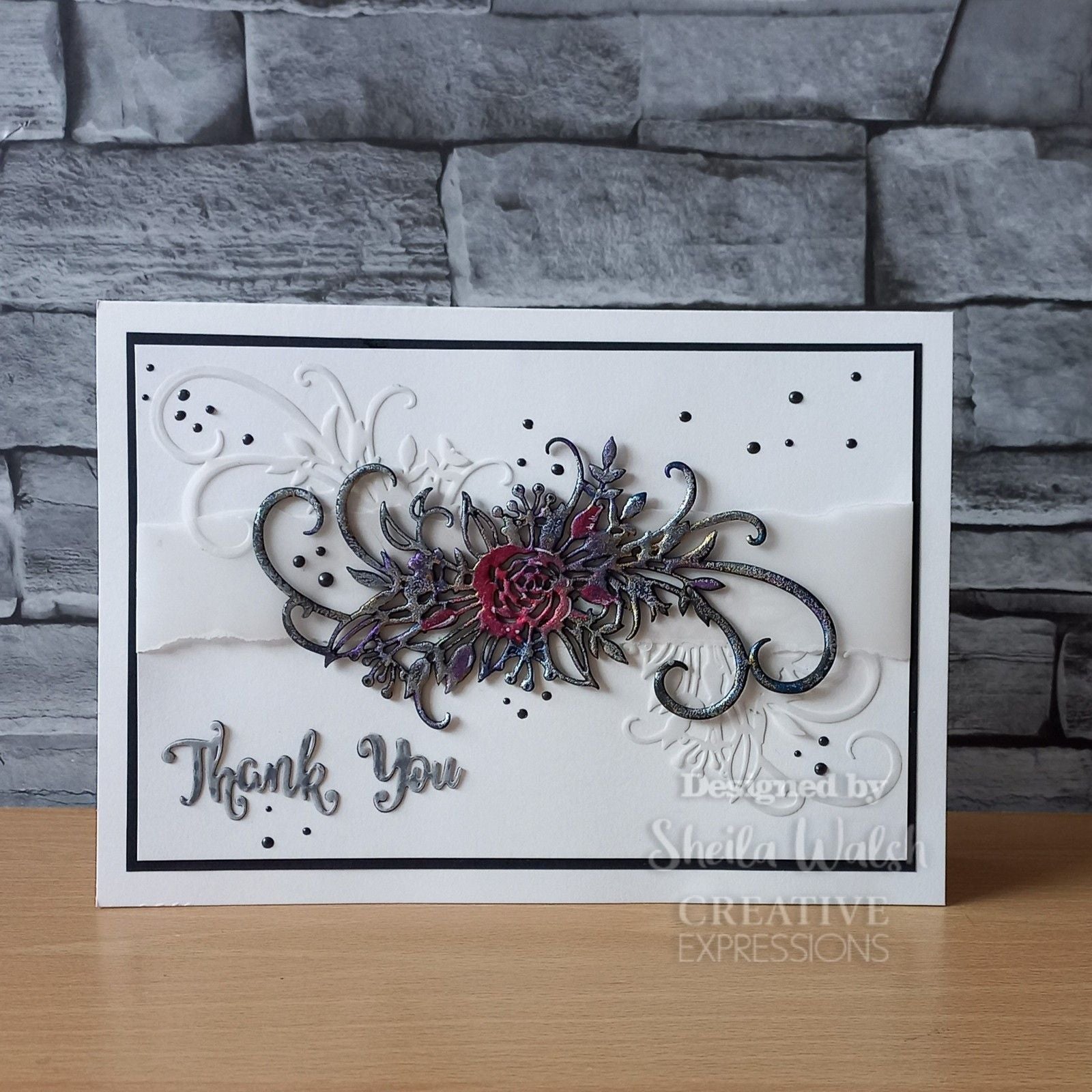 Paper cuts • craft die floral twist