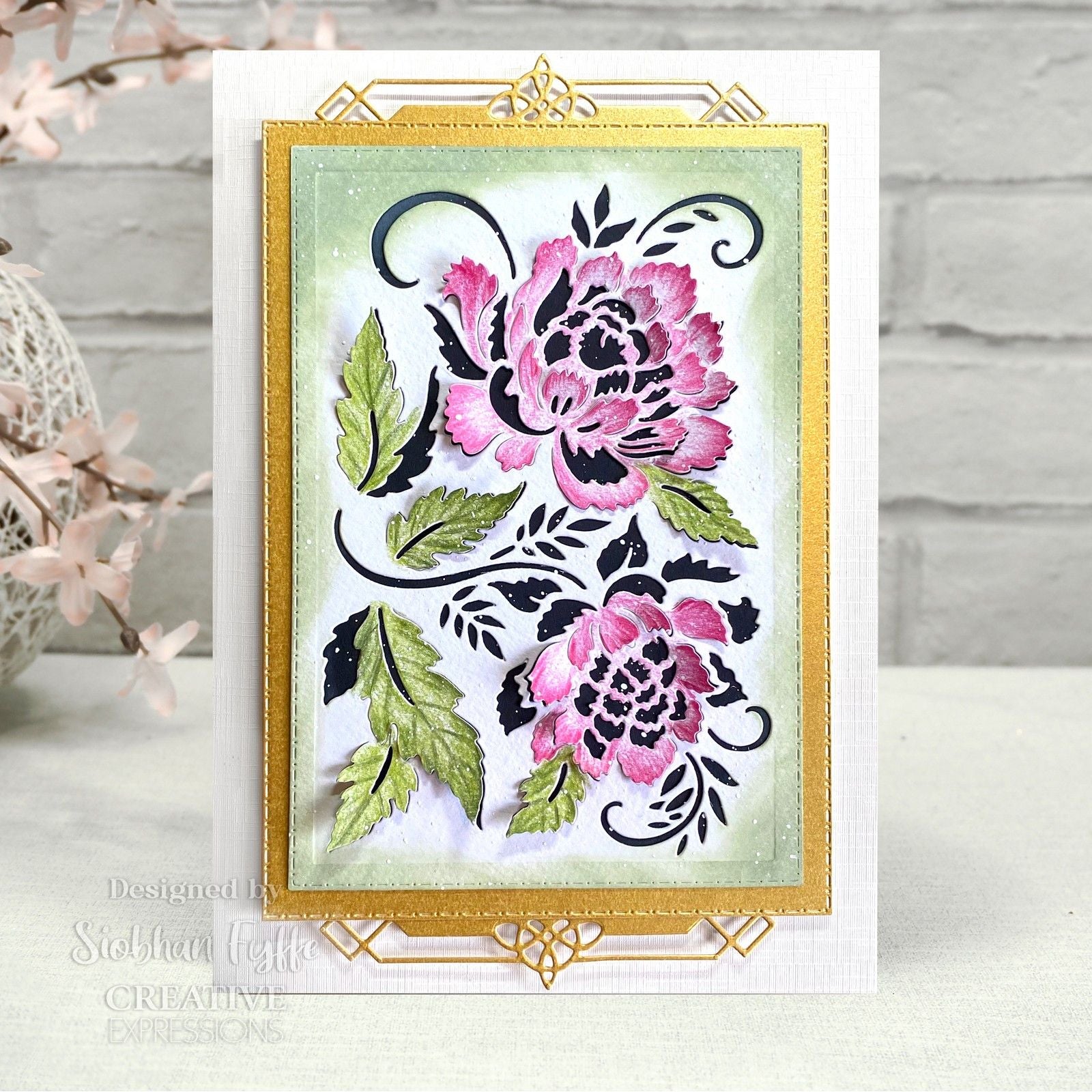 Paper cuts • cut lift snijmal passionate peonies