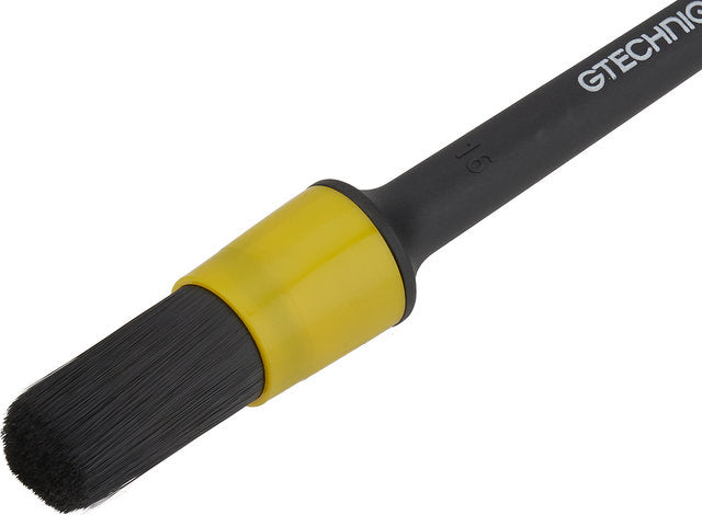 Gtechniq bike detailing brush