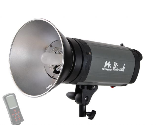 Falcon Eyes Studioblitz TF-900L mit LCD-Bildschirm