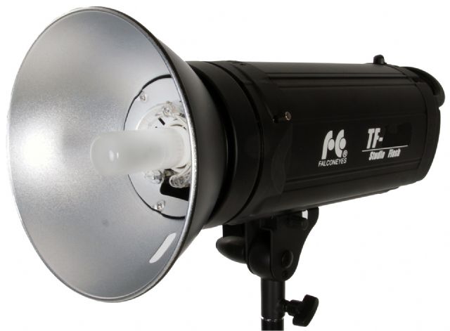 Falcon Eyes Studio Blitz Set TFK-2600A