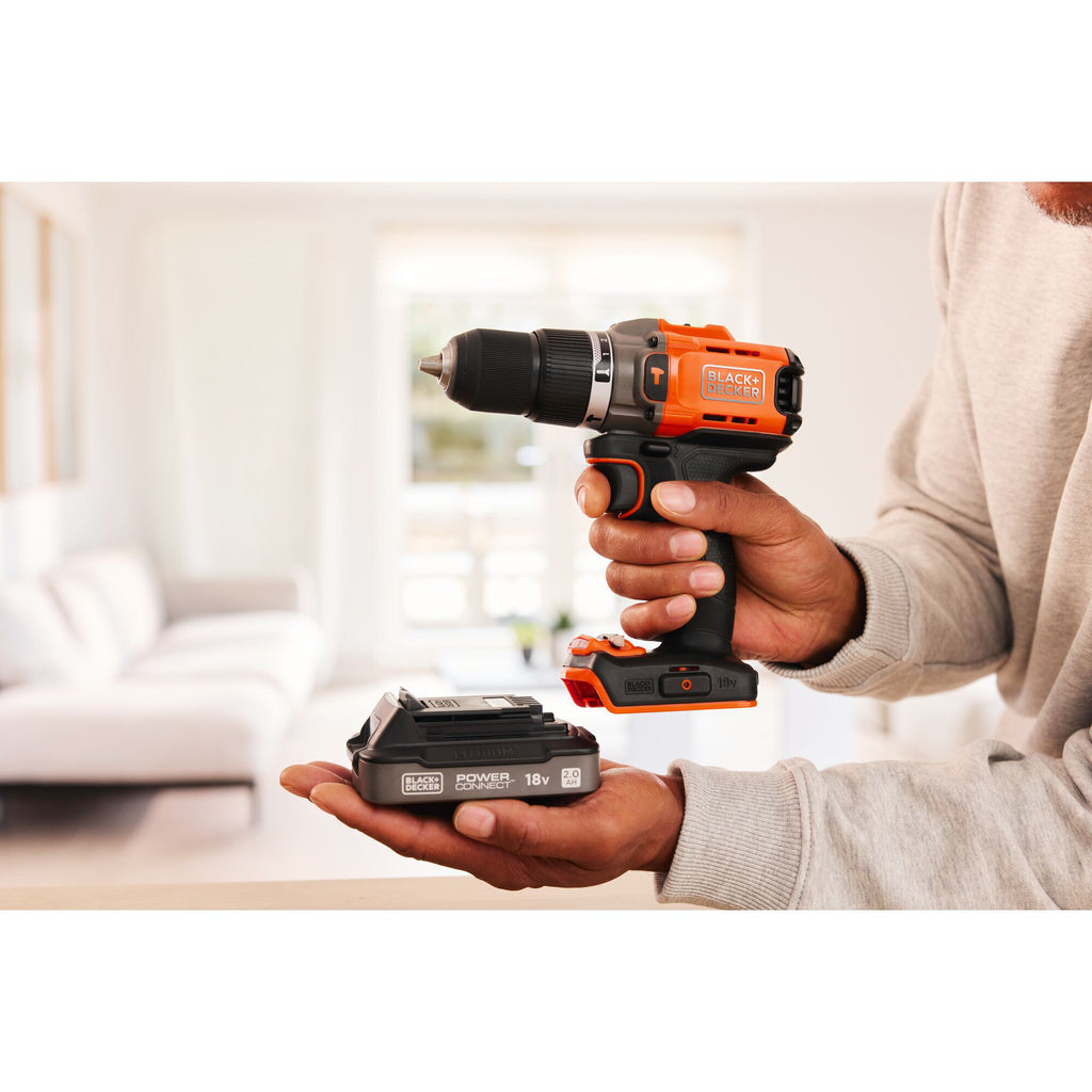 Black+decker 18v schroefklopboormachine + 18v pendeldecoupeerzaag bundel (zwart oranje)