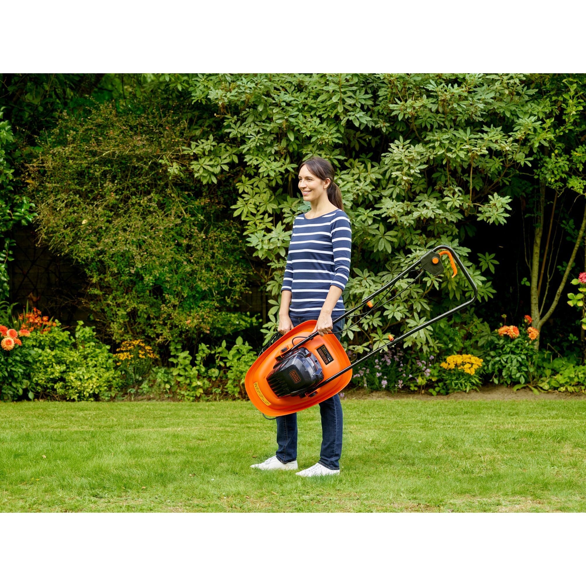 Black+decker 1200w 30cm zweefmaaier grasmaaier (oranje zwart)