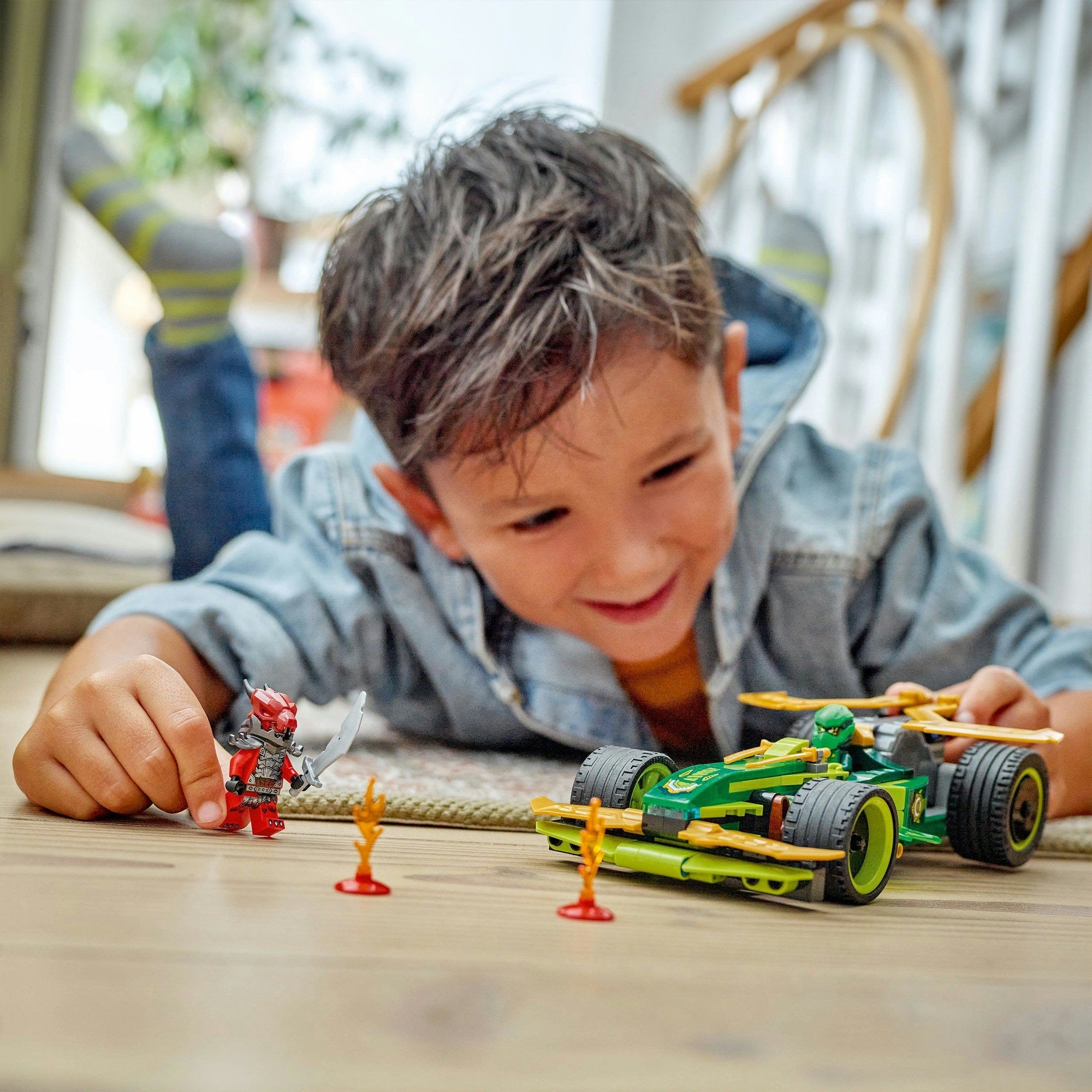 LEGO Ninjago 71828 Lloyds Rückzieh-Rennwagen