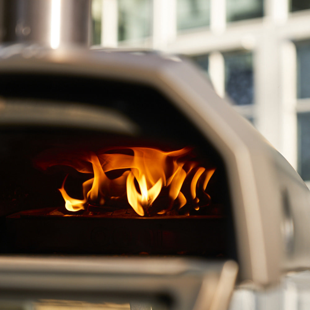Ooni karu 2 multi-fuel pizza oven pizzaoven (zwart roestvrij staal, 12'' pizza, hout, houtskool en gas)